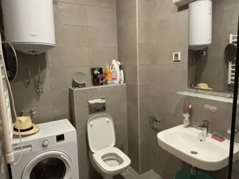 Izdavanje, jednosoban stan, 50m², Kava, Tivat - image 2