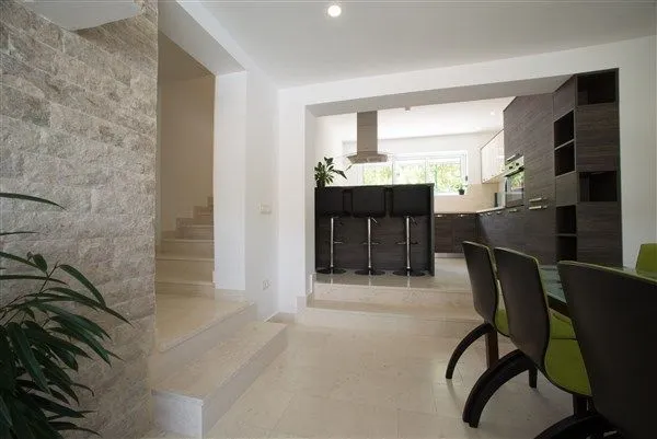 Prodaja, kuća, 400m², Stoliv, Kotor