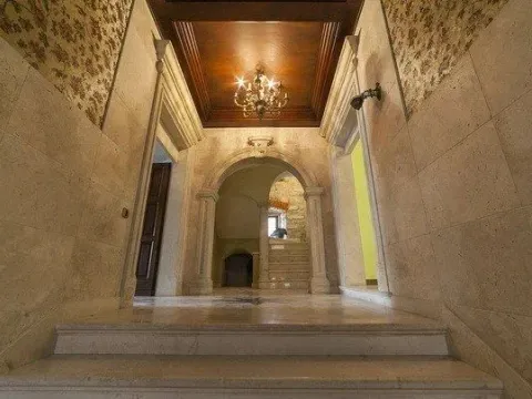 Prodaja, kuća, 450m², Kotor, Crna Gora - image 12