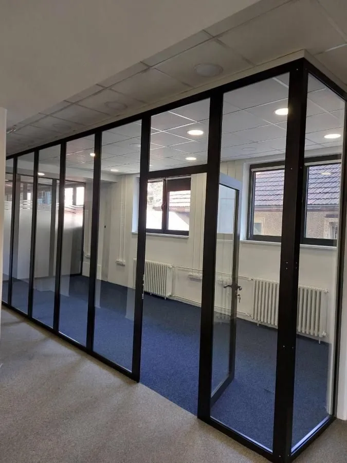 Rent, office space, 200m², Lekino Brdo, Voždovac Sve Podlokacije