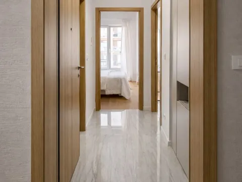 Prodaja, jednosoban stan, 48m², New City, Podgorica - image 9