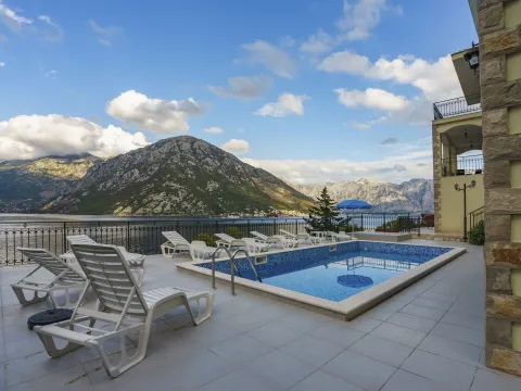 Sale, house, 358m², Kostanjica, Kotor - image 2