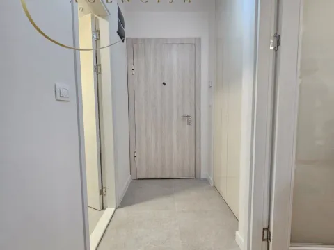 Izdavanje, jednosoban stan, 42m², Pobrežje, Podgorica - image 5