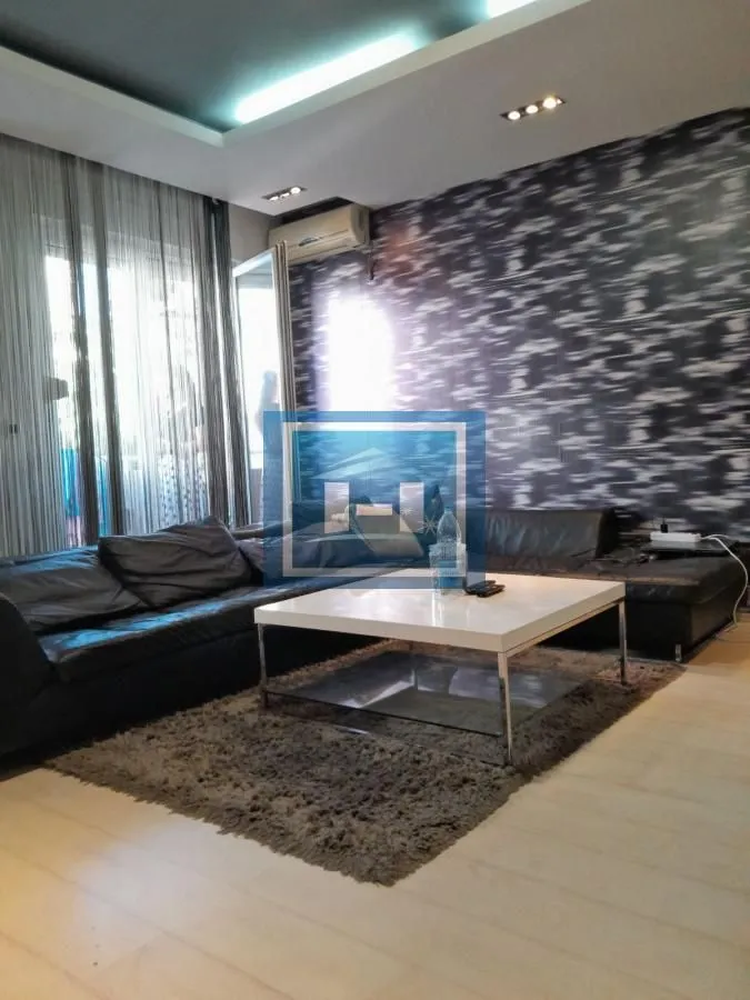 Prodaja, jednosoban stan, 49m², Centar, Kragujevac