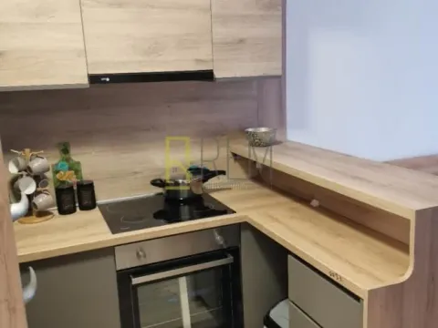 Prodaja, garsonjera, 21m², Blok 9, Podgorica - image 2