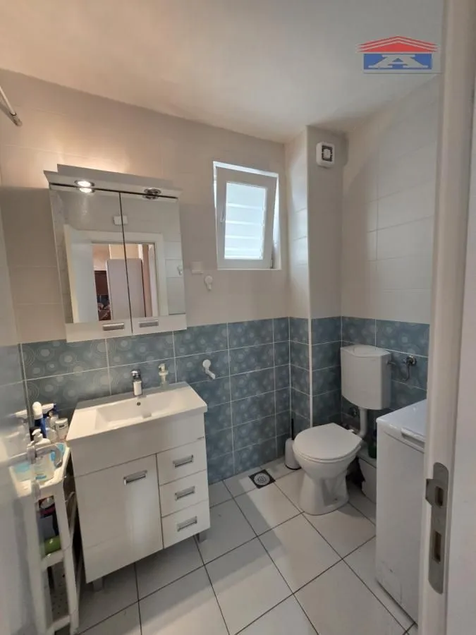 Prodaja, dvosoban stan, 75m², Bulevar Evrope, Novi Sad Sve Podlokacije