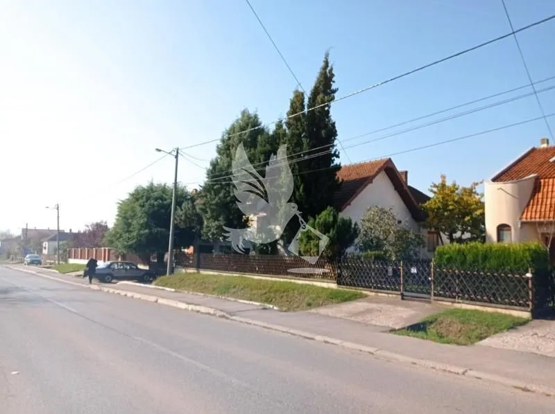 Prodaja, kuća, 215m², Mladenovac selo, Mladenovac