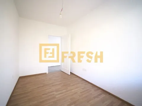 Prodaja, dvosoban stan, 83m², Šušanj, Bar - image 12