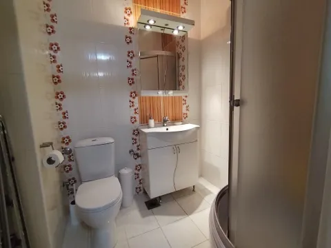 Rent, two bedroom apartment, 65m², Voždovac Sve Podlokacije, Beograd - image 12