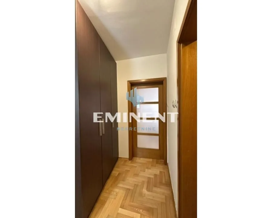 Rent, one bedroom apartment, 30m², Tašmajdan, Palilula Sve Podlokacije