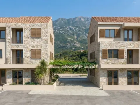 Prodaja, dvosoban stan, 57m², Radanovići, Kotor - image 16
