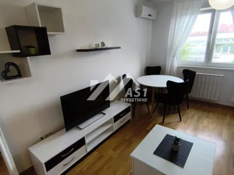 Izdavanje, jednosoban stan, 30m², Novi Sad Sve Podlokacije, Novi Sad - image 3