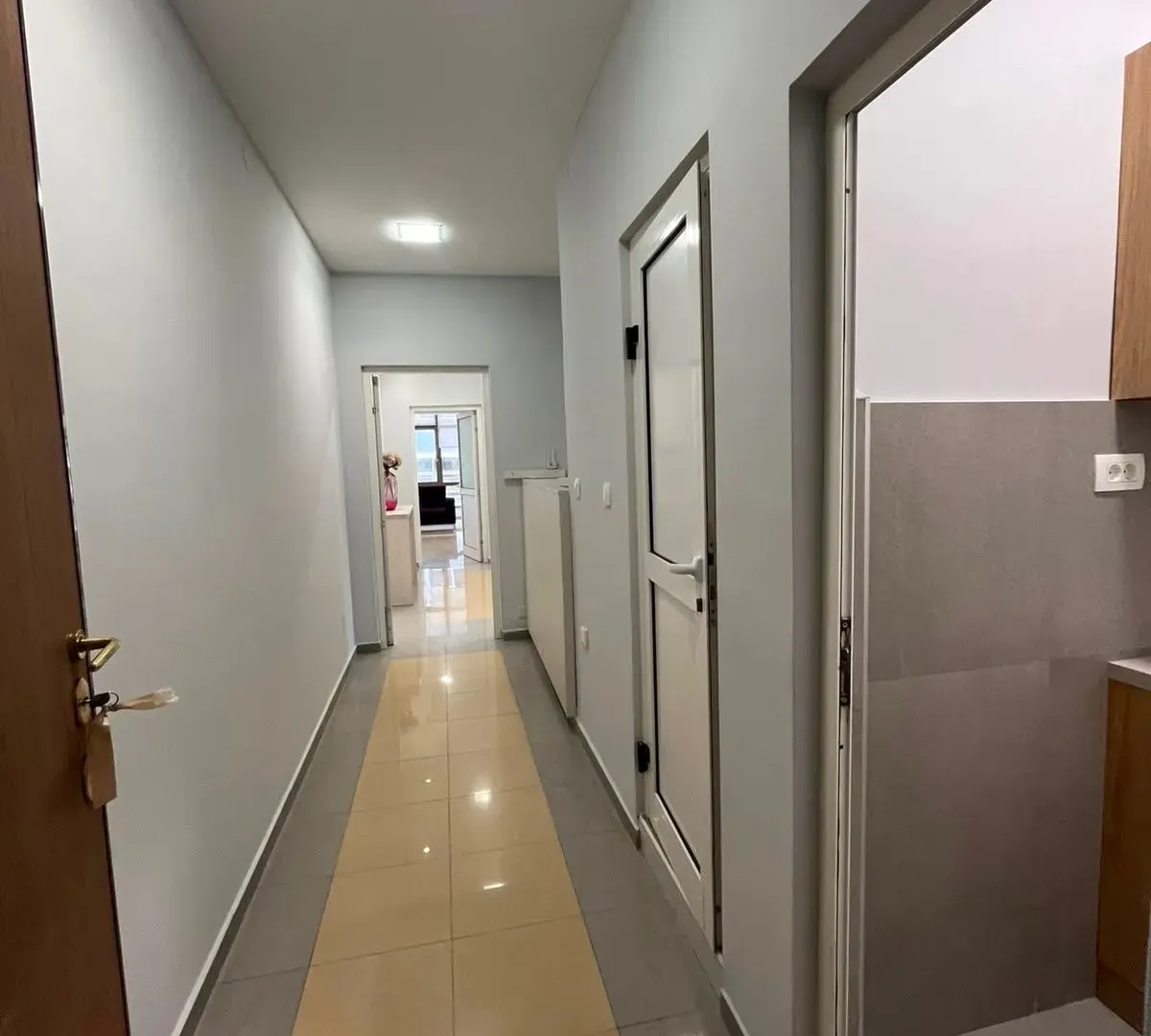 Rent, office space, 100m², Centar, Podgorica