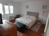 Izdavanje, dvosoban stan, 60m², Savski Venac, Beograd - image 3