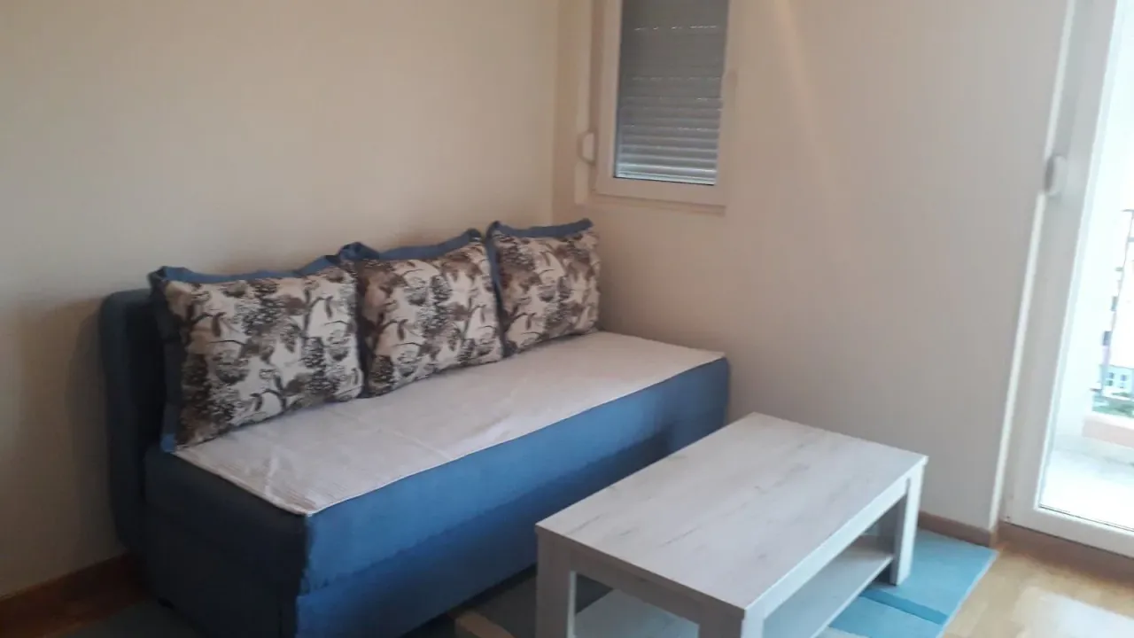 Rent, one bedroom apartment, 43m², Stari Aerodrom, Podgorica