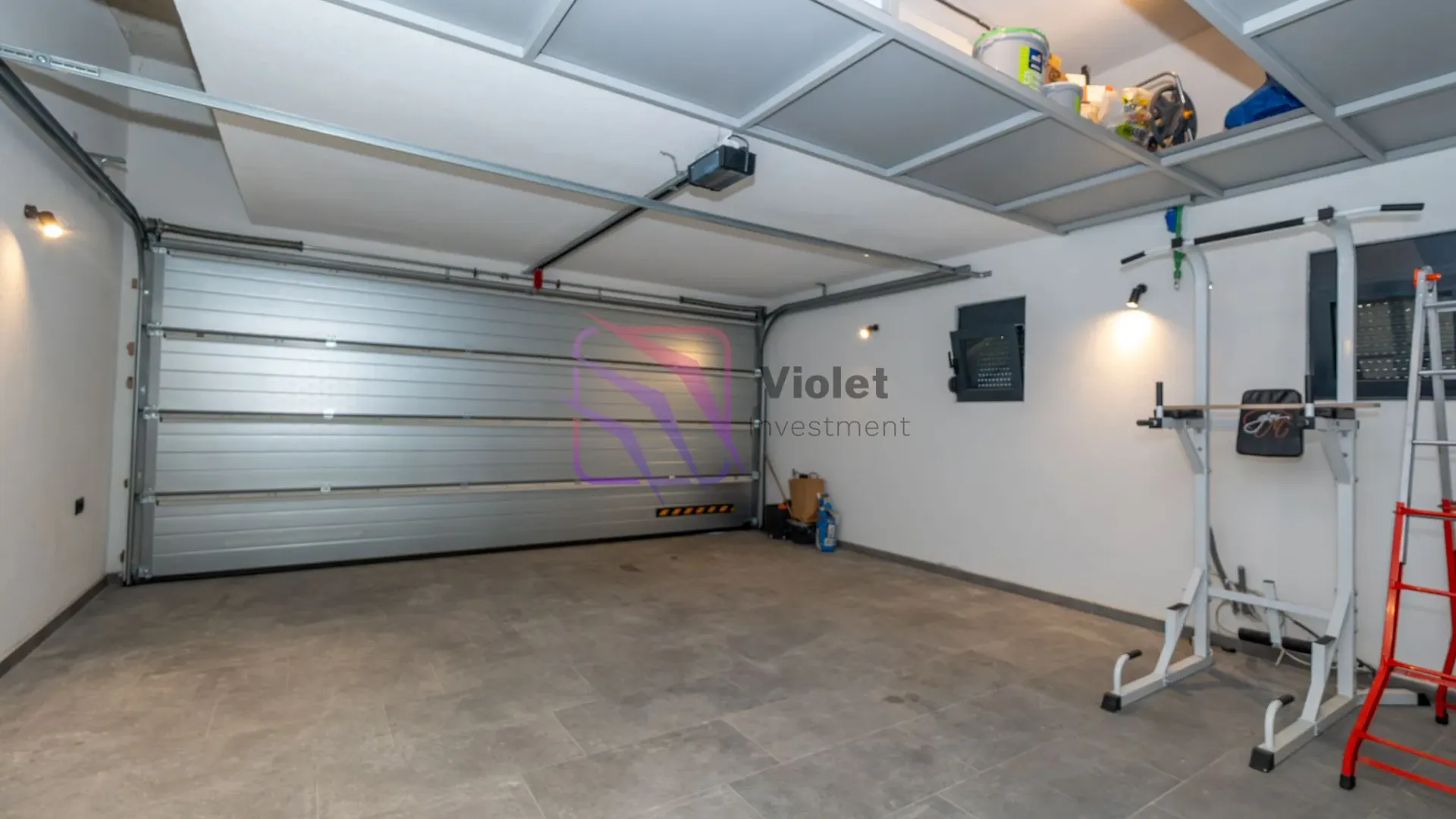 Izdavanje, kuća, 180m², Gornja Gorica, Podgorica
