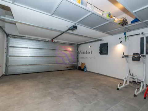 Rent, house, 180m², Gornja Gorica, Podgorica - image 12