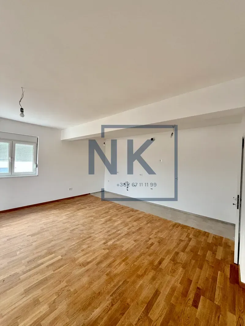 Prodaja, trosoban stan, 106m², Stari Aerodrom, Podgorica