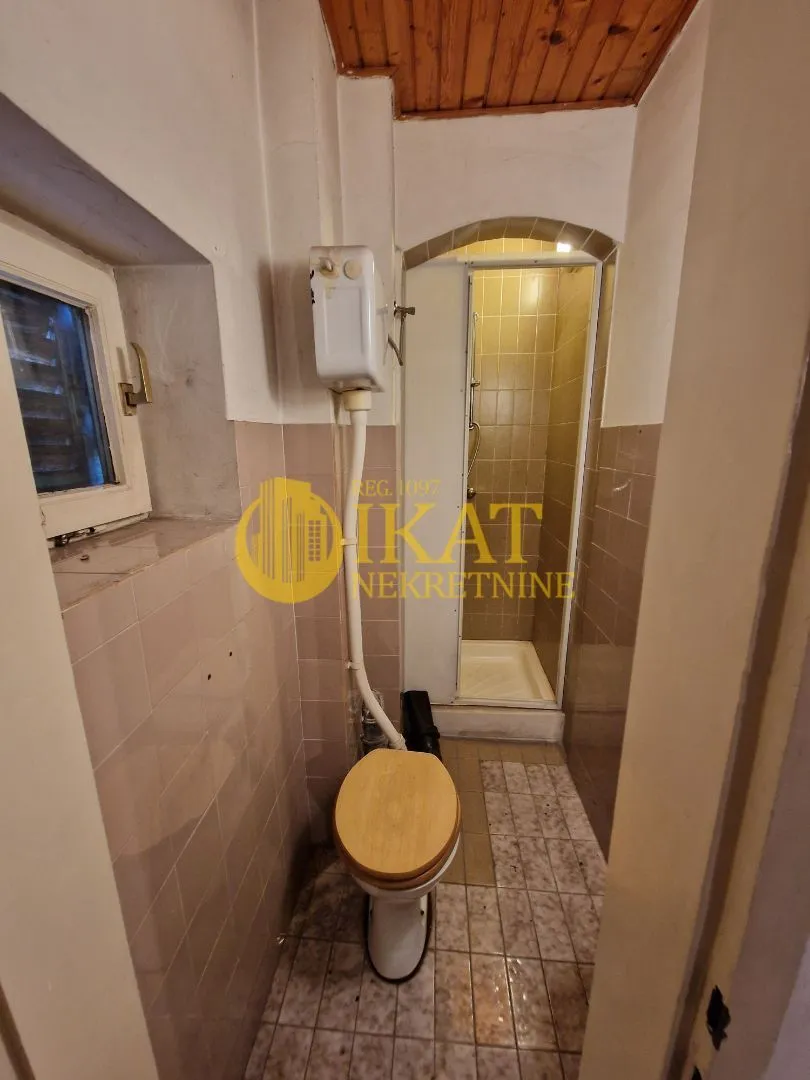 Sale, house, 221m², Rakovica, Beograd