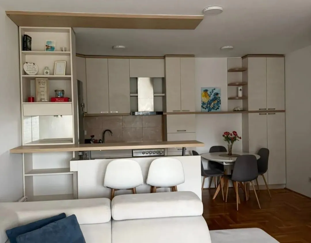 Prodaja, dvosoban stan, 56m², 1 maj, Podgorica
