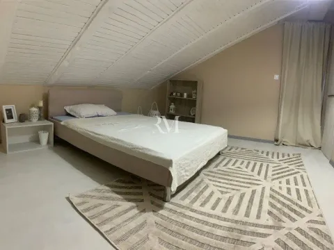 Izdavanje, trosoban stan, 100m², Dumidran, Tivat - image 13