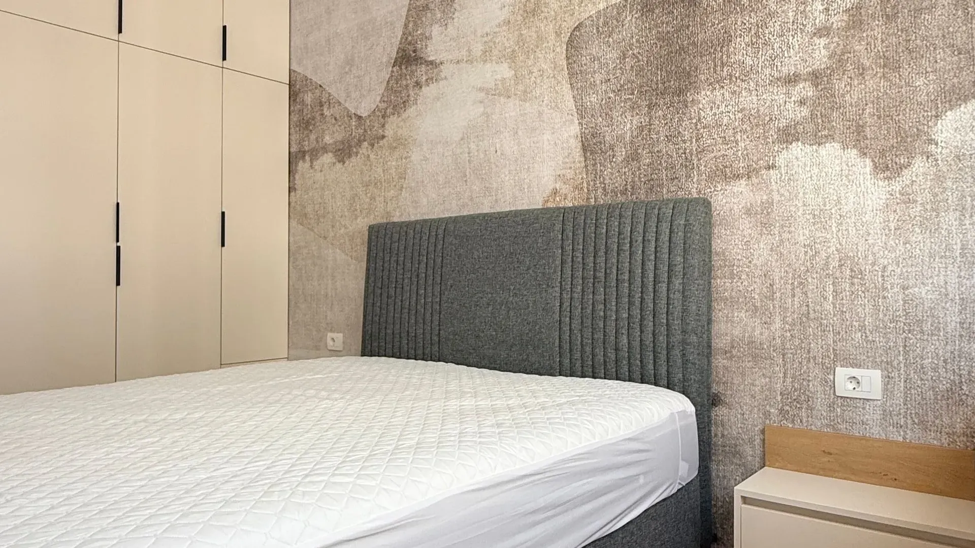 Sale, one bedroom apartment, 43m², Bečići, Budva