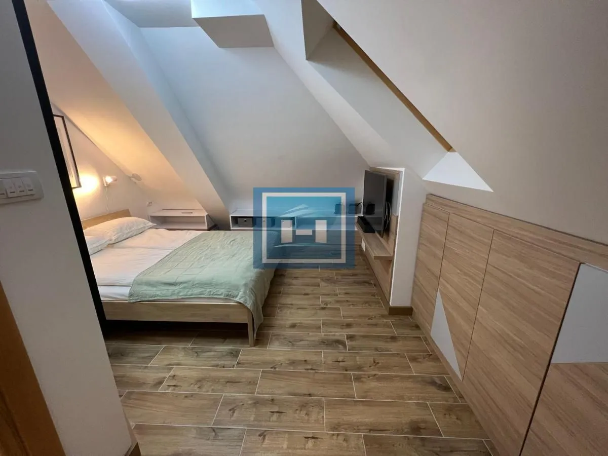 Prodaja, trosoban stan, 59m², Centar, Zlatibor