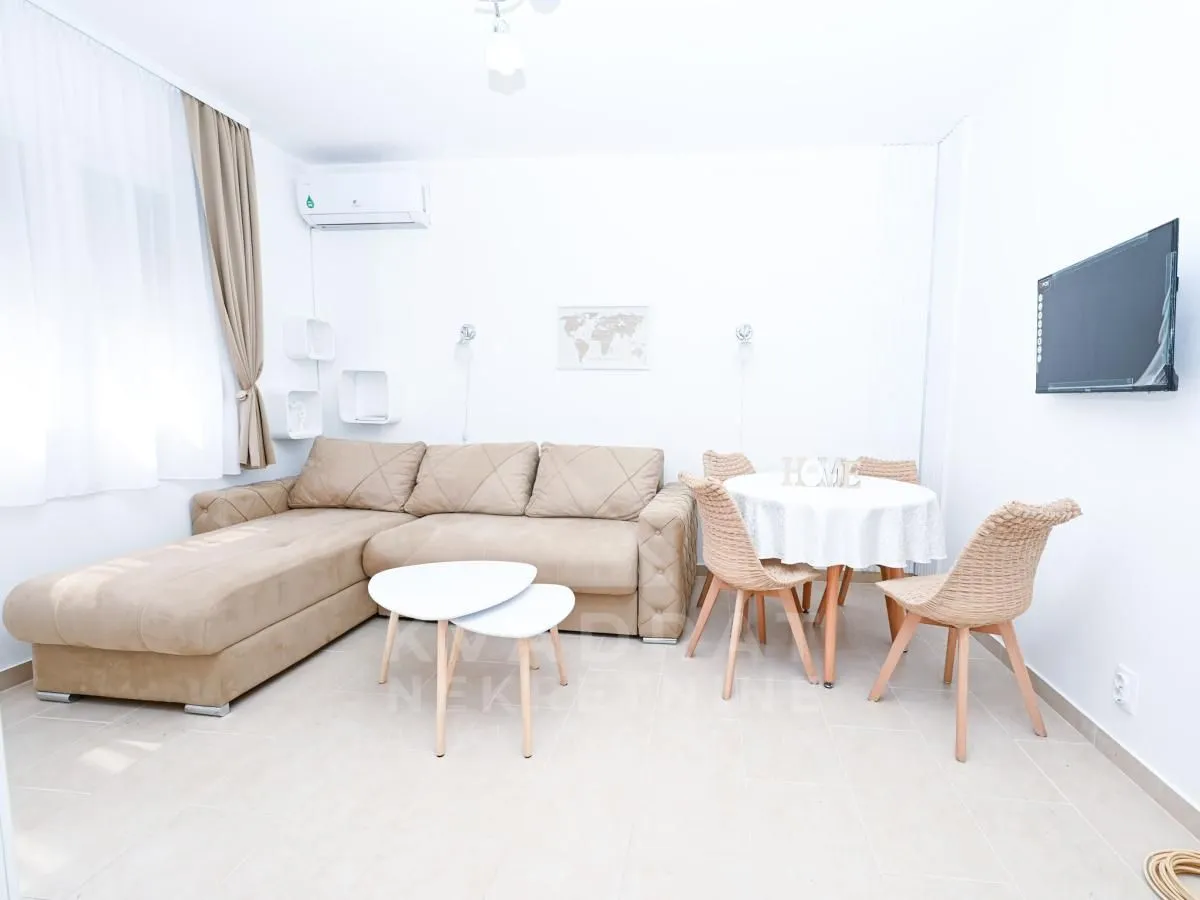 Prodaja, garsonjera, 24m², Autobuska stanica, Podgorica