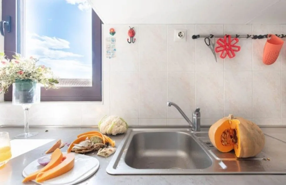 Prodaja, trosoban stan, 120m², Mainski Put, Budva