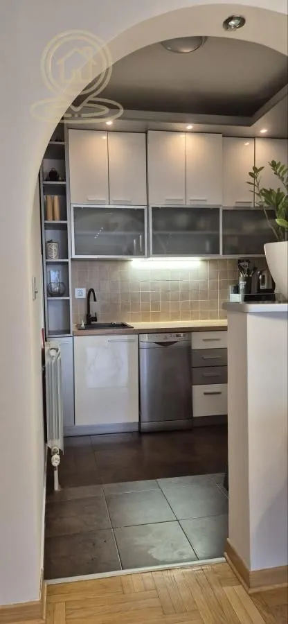 Rent, two bedroom apartment, 55m², Vračar Sve Podlokacije, Beograd