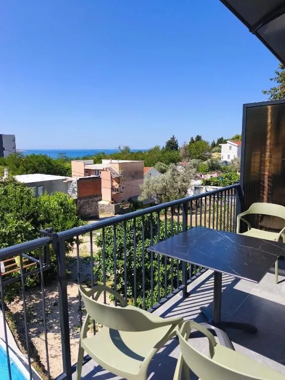 Rent, one bedroom apartment, 34m², Centar, Bar