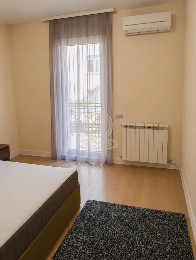 Rent, four bedroom apartment, 180m², Vračar Hram, Vračar Sve Podlokacije
