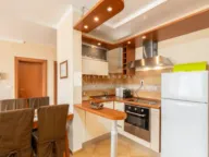 Rent, one bedroom apartment, 92m², Centar, Herceg Novi - image 4