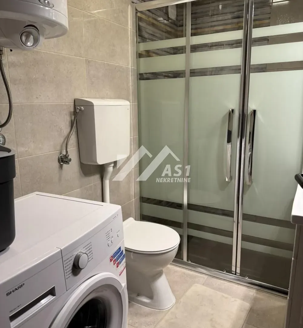 Rent, two bedroom apartment, 45m², Bulevar Oslobodjenja, Novi Sad Sve Podlokacije