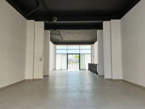 Izdavanje,  poslovni prostor, 120m2, New City, Podgorica