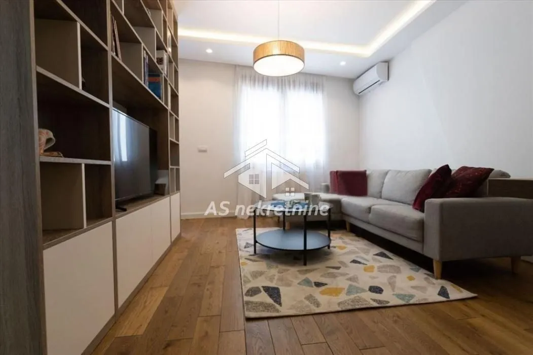 Rent, one bedroom apartment, 37m², Čubura, Beograd