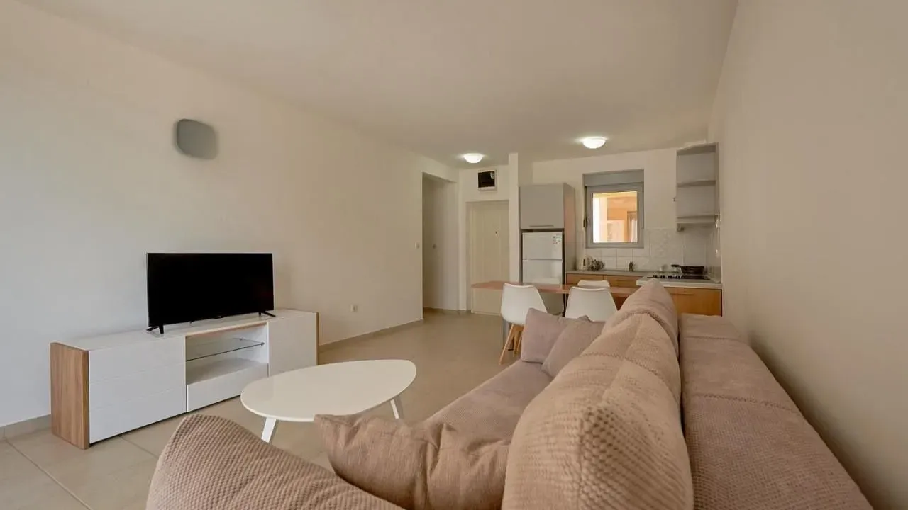 Sale, one bedroom apartment, 68m², Petrovac, Budva