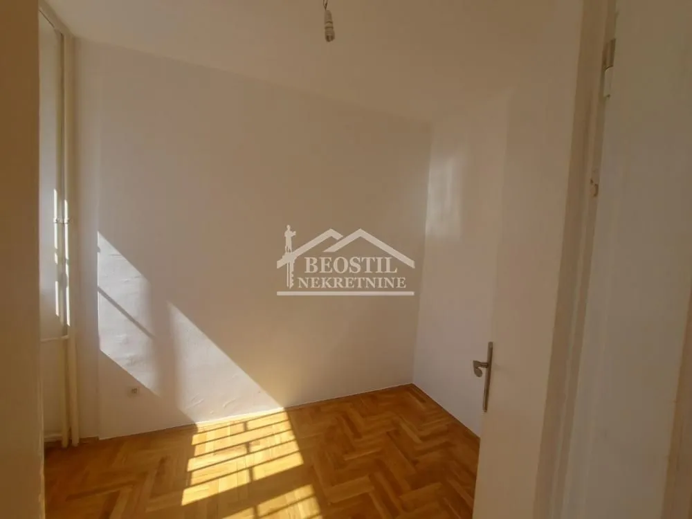 Rent, three bedroom apartment, 65m², Novi Beograd Blok 21, Novi Beograd Sve Podlokacije