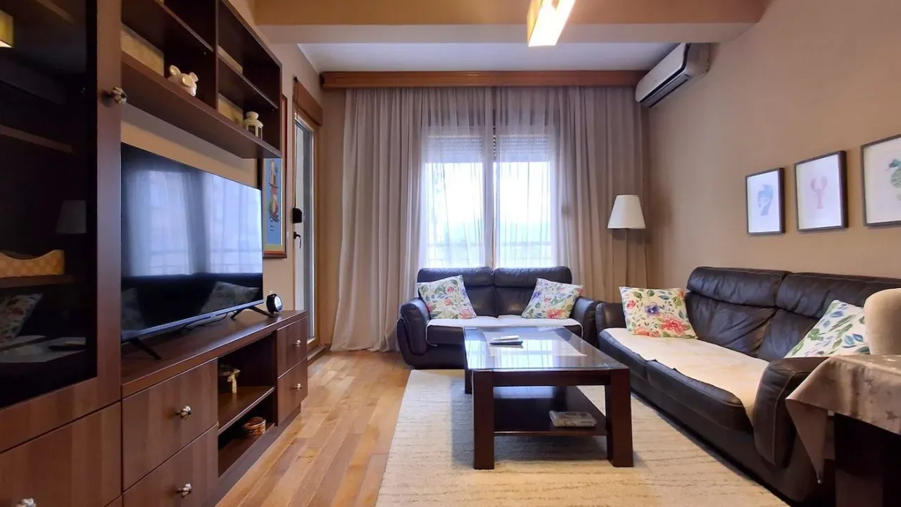 Izdavanje, stan, 71m², Krivi Most, Podgorica