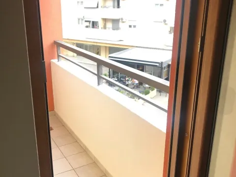 Prodaja, jednosoban stan, 44m², Stari Aerodrom, Podgorica - image 16