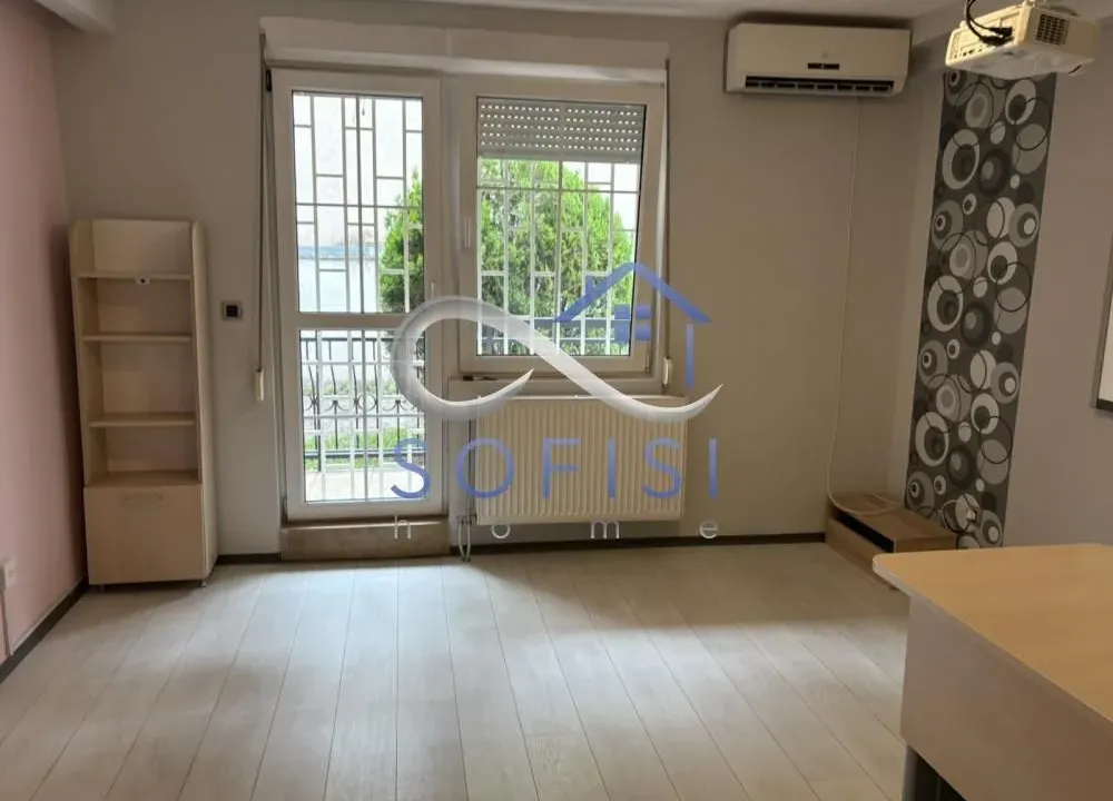 Rent, office space, 50m², Grbavica, Novi Sad Sve Podlokacije