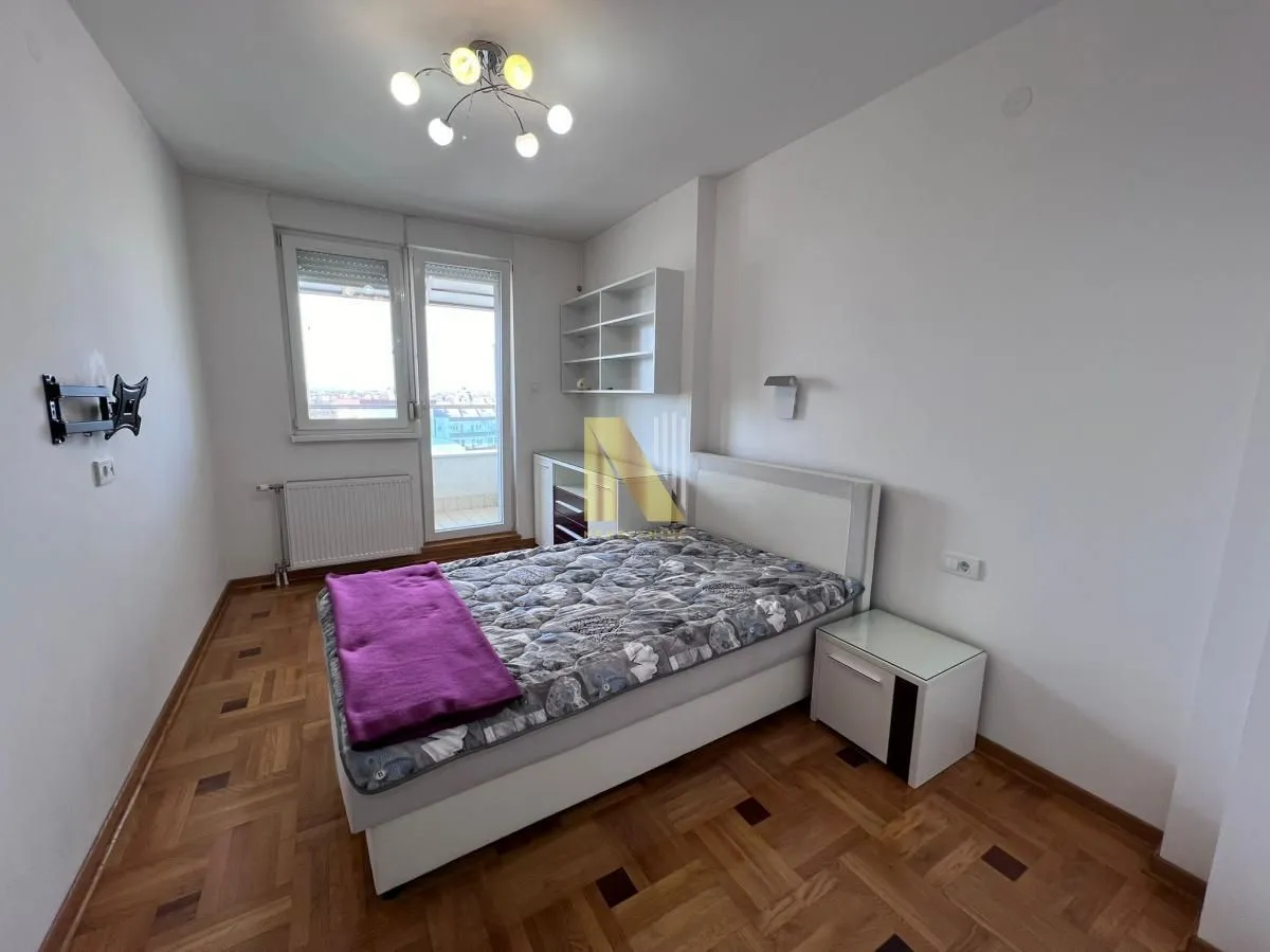 Rent, four bedroom apartment, 102m², Bulevar Evrope, Novi Sad Sve Podlokacije