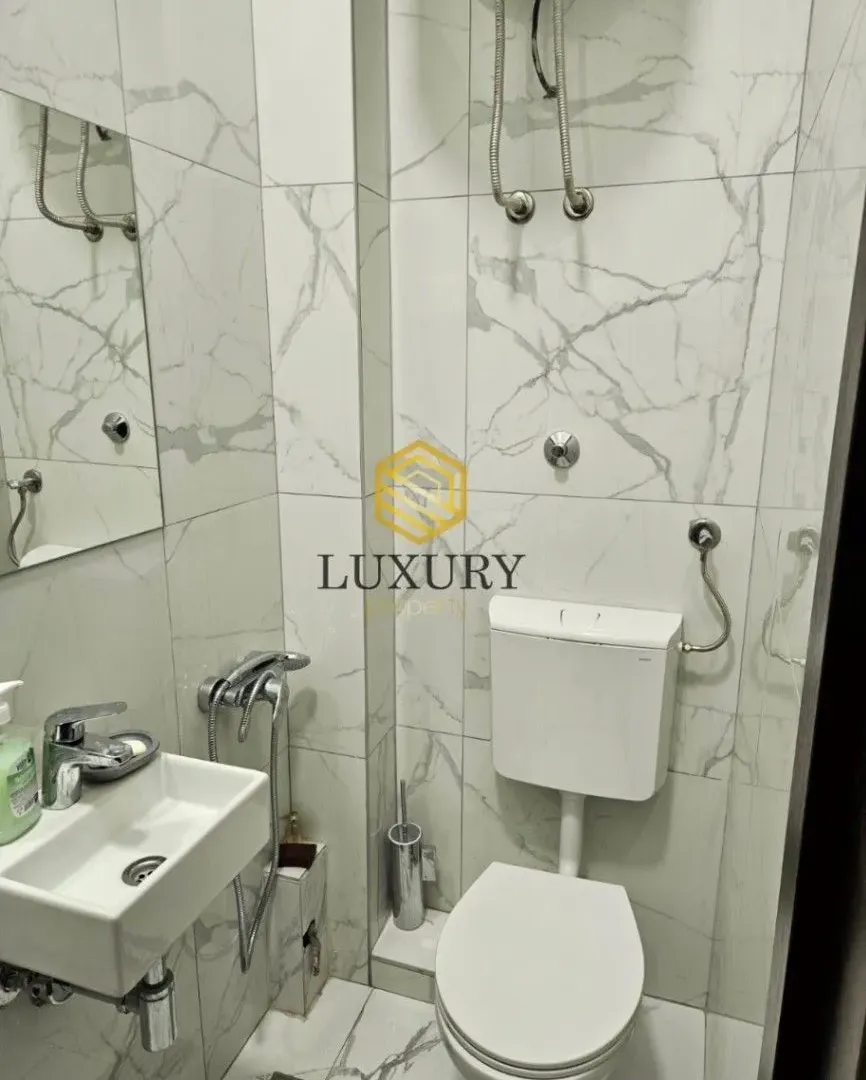 Izdavanje, poslovni prostor, 23m², Ljubović, Podgorica