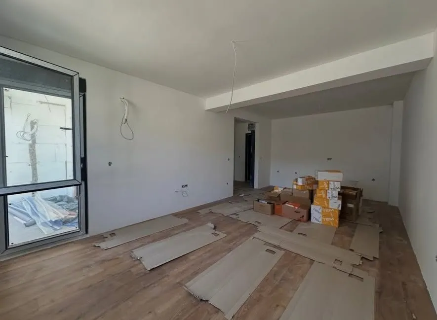 Sale, one bedroom apartment, 47m², Centar, Bar