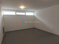 Rent, house, 300m², Savski Venac, Beograd - image 15