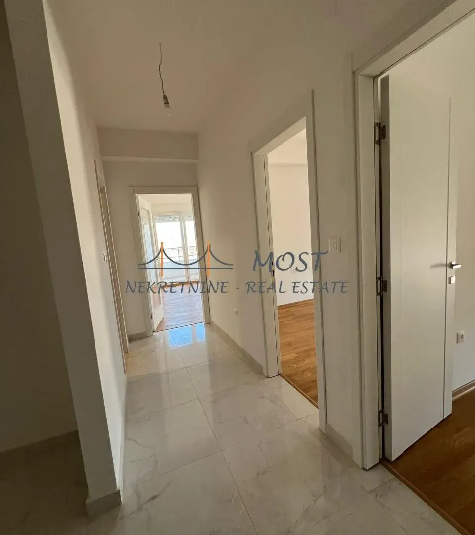 Prodaja, dvosoban stan, 71m², Zabjelo, Podgorica