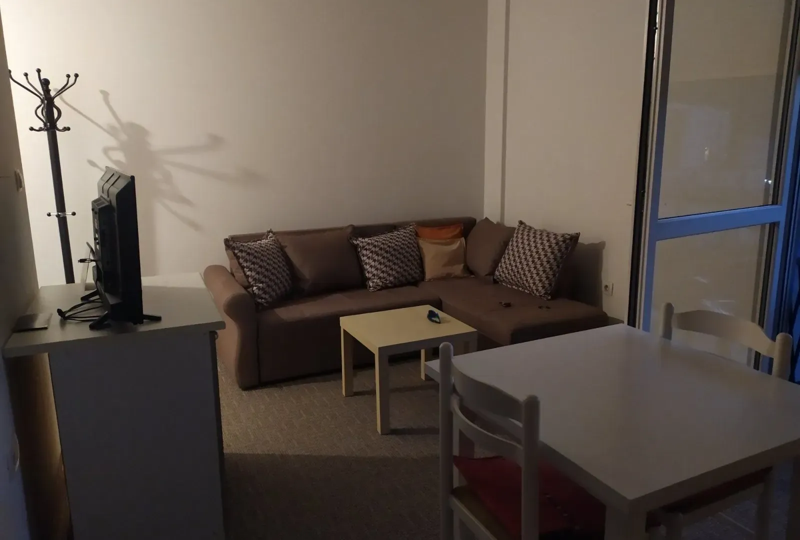 Rent, studio apartment, 27m², Pobrežje, Podgorica