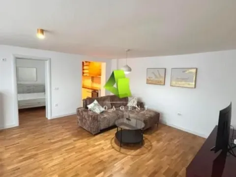 Rent, one bedroom apartment, 75m², Pantelej, Niš - image 3