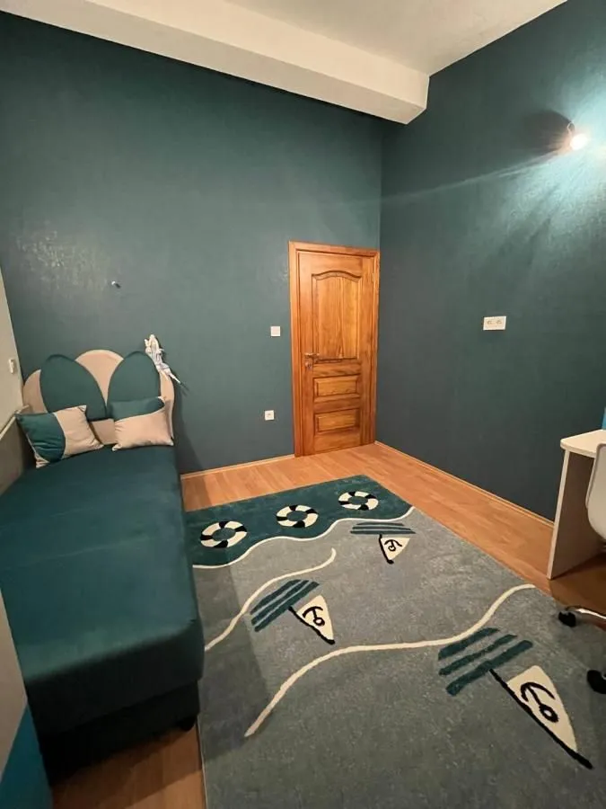 Sale, house, 175m², Šušanj, Bar