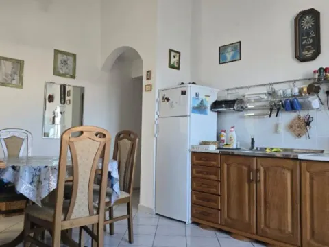 Sale, one bedroom apartment, 37m², Petrovac, Budva - image 4